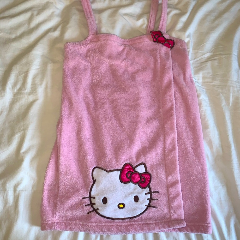 Hello kitty robe